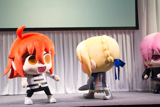 ぐだ子に待望の初ボイスが！爆死したユーザーの魂を救うために暴れ回る「スーパー着ぐるみトークショウ」【FGOフェス2018】