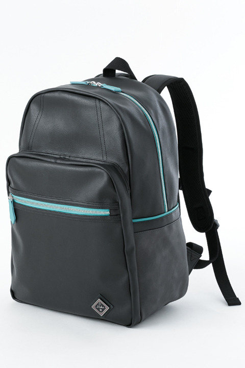 「初音ミク」コラボレーション 「スポーティ スタイル」リュック 11,800円(税別) (C)Crypton Future Media, INC.