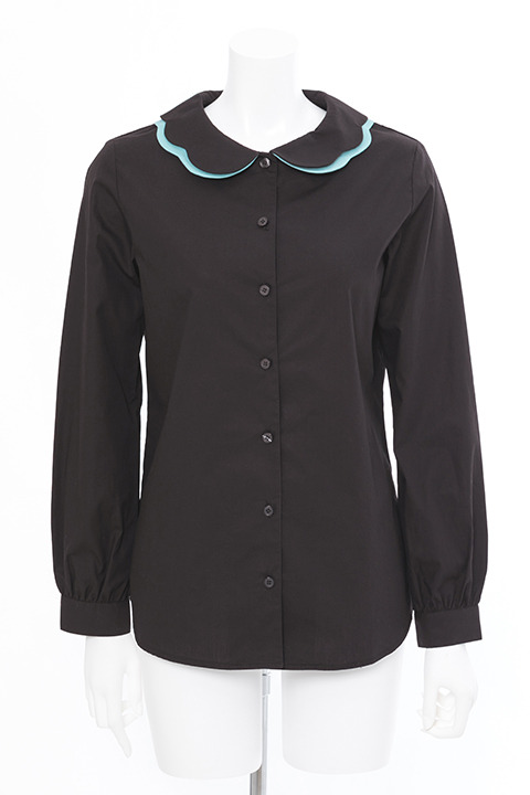 「初音ミク」コラボレーション 「シンプル スタイル」ブラウス 9,800円(税別) (C)Crypton Future Media, INC.