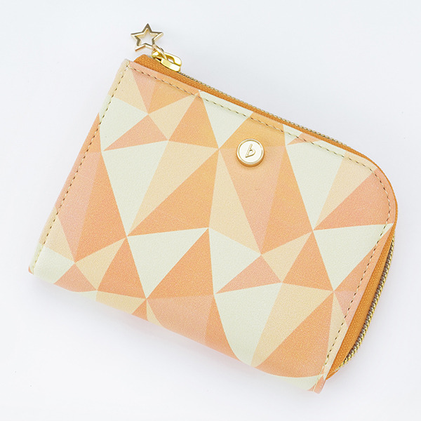 カードケース 和泉三月モデル 5,800円(税別) (C)アイドリッシュセブン