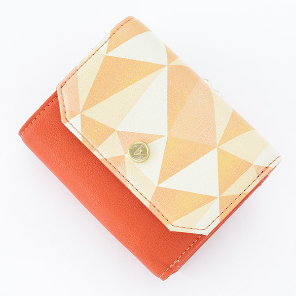 ミニ財布 和泉三月モデル 8,800円(税別) (C)アイドリッシュセブン