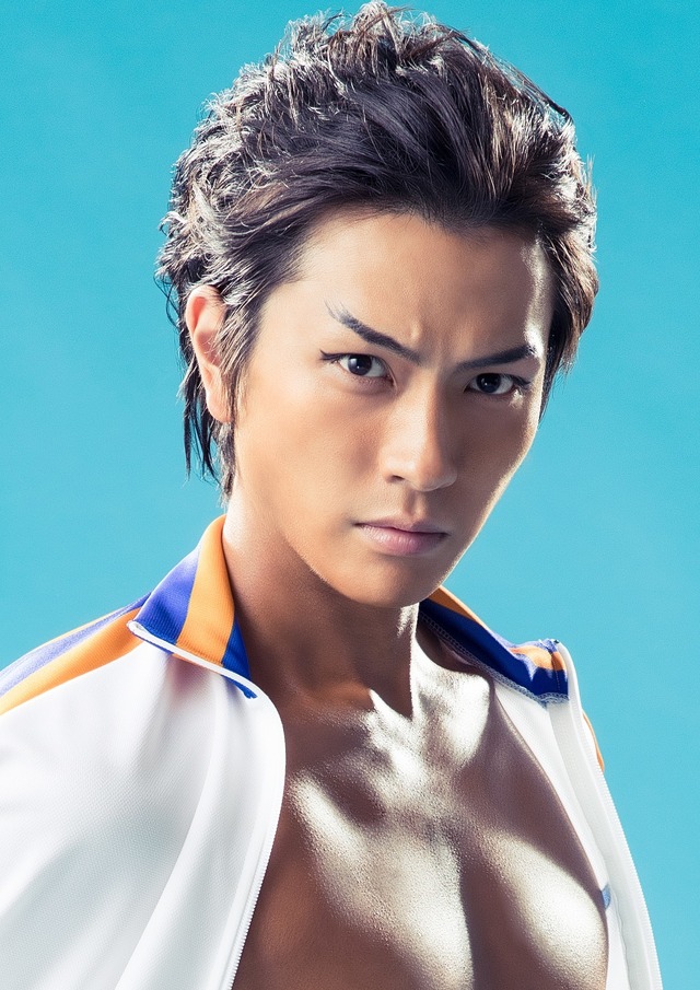 沖津飛沫役 財木琢磨（C)「DIVE!!」The STAGE!! 製作委員会