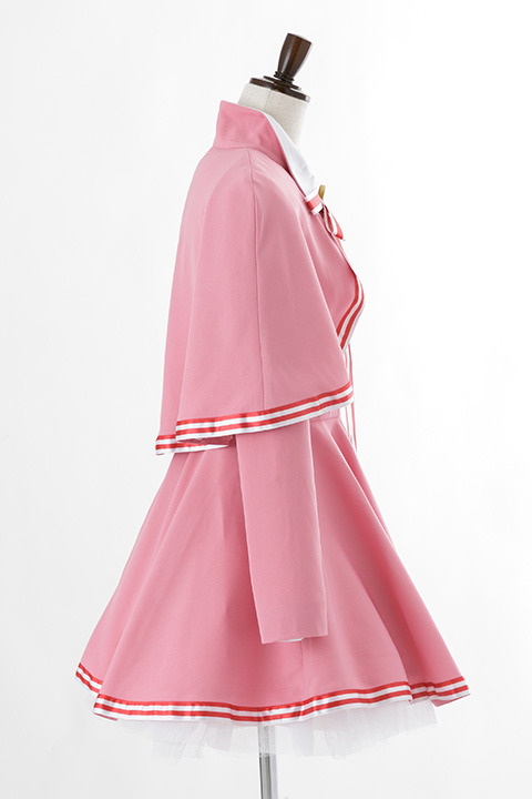 「カードキャプターさくら クリアカード編 木之本 桜の衣装(クリアカード編)」27,000円（税別）(C)CLAMP・ST/講談社・NEP・NHK