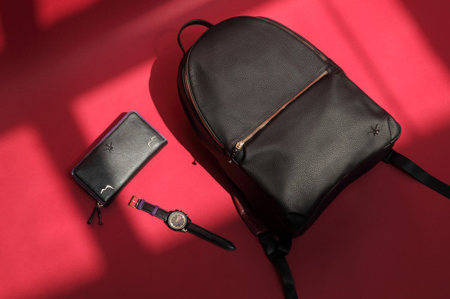 『コードギアス 反逆のルルーシュIII 皇道』コラボレーション　ゼロモデル　腕時計、バッグ、長財布　(全3種) (C)SUNRISE／PROJECT L-GEASS　Character Design (C)2006-2017 CLAMP・ST