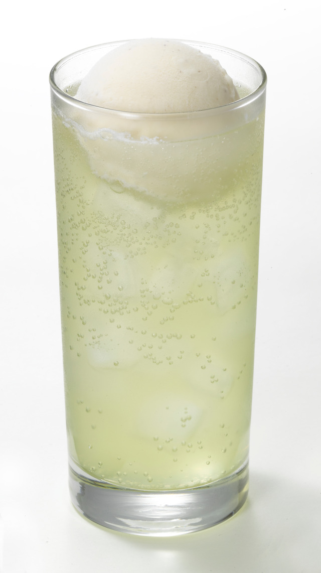 尚哉のレモンソーダ 556円（税込600円） (C)ふじた・一迅社／「ヲタ恋」製作委員会