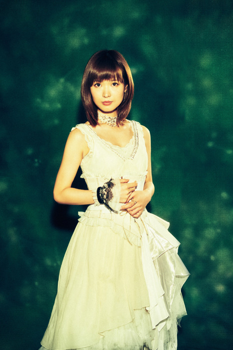 渕上舞 アーティスト写真