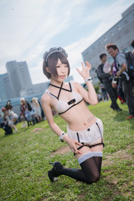 【コミケ94】猛暑のなか美女レイヤー集結！ 1日目コスプレイヤーまとめ