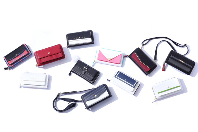 「あんさんぶるスターズ！」コラボレーション　お財布ショルダー（全12種）各10,800円（税別）(C)2014 Happy Elements K.K