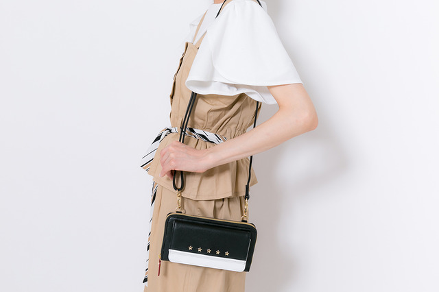 お財布ショルダー（流星隊 モデル）10,800円（税別）(C)2014 Happy Elements K.K