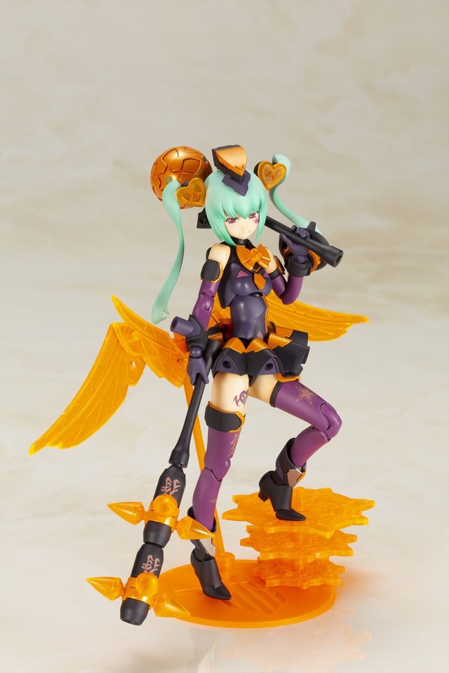 「Chaos & Pretty マジカルガール DARKNESS」5,500円 （税抜）(C) KOTOBUKIYA・RAMPAGE　(C)Masaki Apsy