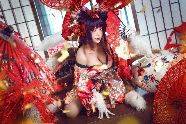 【コスプレ】驚異的な身体能力を活かしたポージングで魅せる中国の超新星コスプレイヤーnatsumeインタビュー