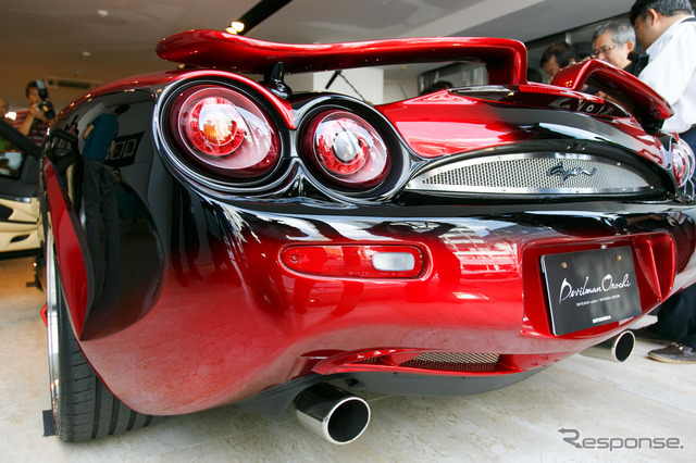 光岡自動車、世界で1台の『デビルマン オロチ』発表---原作者の永井豪氏「いい車ができて感激」