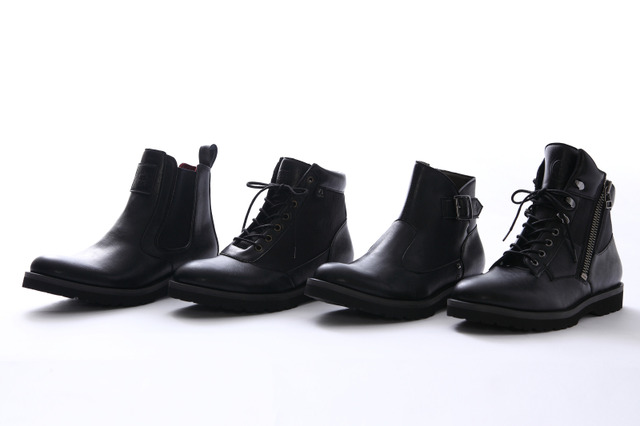 『ガールズ＆パンツァー　最終章』ブーツ（4種）各24,800円(税別) (C)GIRLS und PANZER Finale Projekt