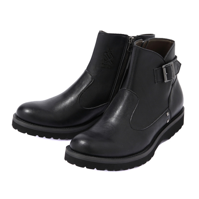 プラウダ高校モデル　ブーツ　24,800円(税別) (C)GIRLS und PANZER Finale Projekt