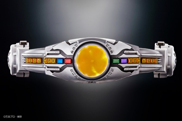 「COMPLETE SELECTION MODIFICATION HENSHIN BELT ARCLE」27,000円（税込）(C)石森プロ・東映