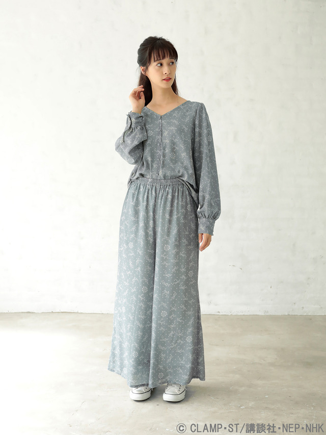 earth music&ecologyJapan Label×『カードキャプターさくら クリアカード編』リボンと夢の鍵のブラウス 価格 ：4,690円+税(C)CLAMP・ST/講談社・NEP・NHK