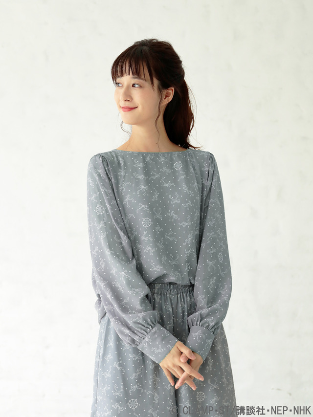 earth music&ecologyJapan Label×『カードキャプターさくら クリアカード編』リボンと夢の鍵のブラウス 価格 ：4,690円+税(C)CLAMP・ST/講談社・NEP・NHK