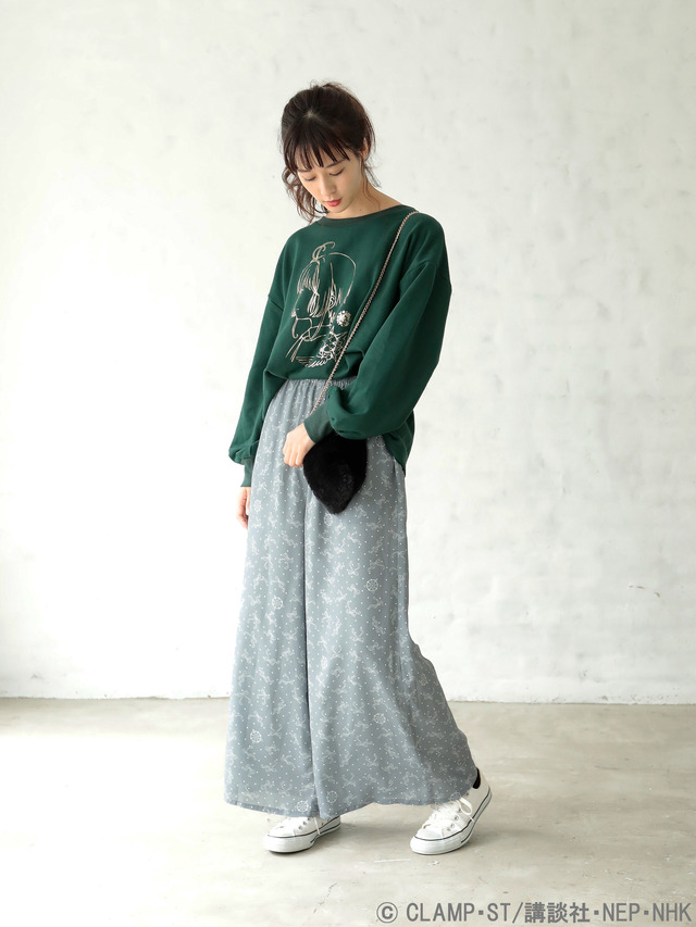 earth music&ecologyJapan Label×『カードキャプターさくら クリアカード編』リボンと夢の鍵のワイドパンツ 価格 ：5,690円+税(C)CLAMP・ST/講談社・NEP・NHK