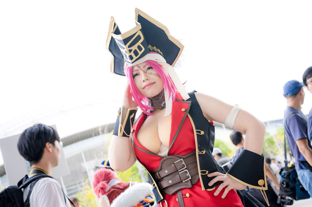 【コスプレ】花嫁衣装ネロからボンテージセイバーまで！ 「TGS2018」最終日の「FGO」美女レイヤーまとめ