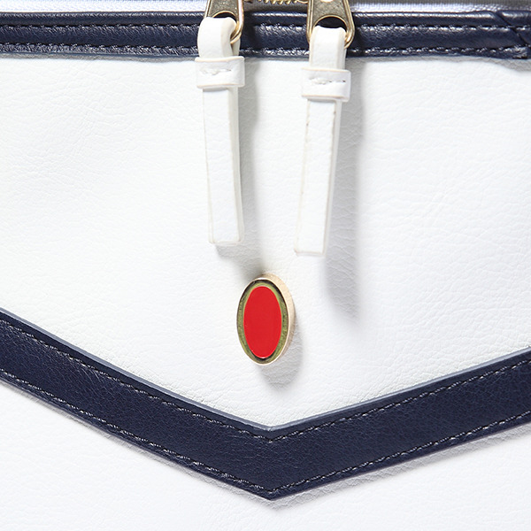 高町なのはリュック　14800円（税別）（C)NANOHA Reflection PROJECT