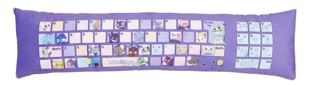 「ポケットモンスターPCクッション　ミミッキュ」5,616円（税込／送料・手数料別途）(C)Nintendo・Creatures・GAME FREAK・TV Tokyo・ShoPro・JR Kikaku (C)Pokemon