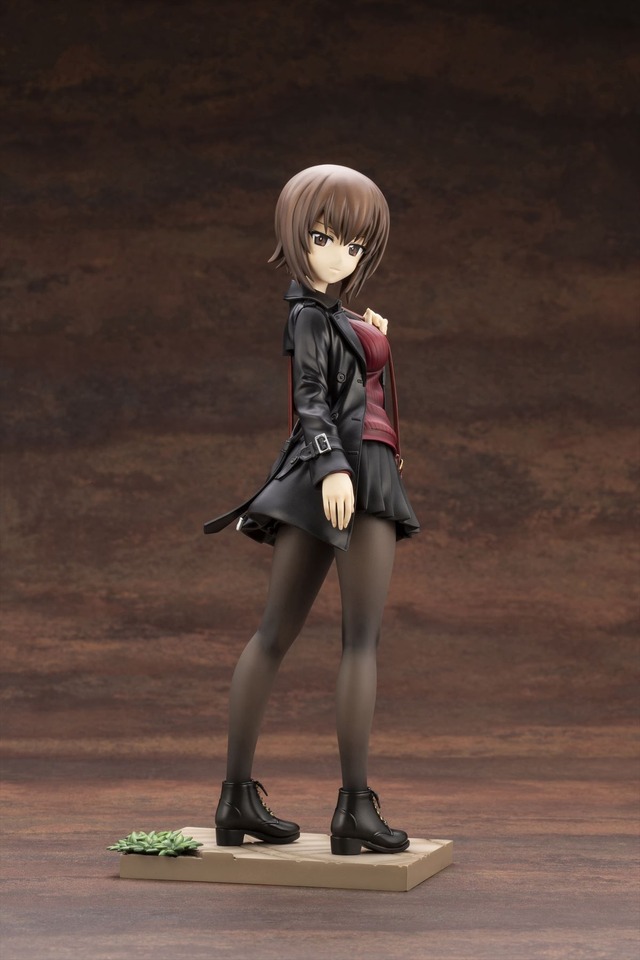 「フィギュア道」シリーズ第8弾 西住まほ 13,800円（税抜）(C)GIRLSundPANZER Finale Projekt