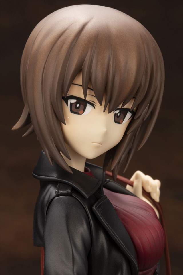 「フィギュア道」シリーズ第8弾 西住まほ 13,800円（税抜）(C)GIRLSundPANZER Finale Projekt