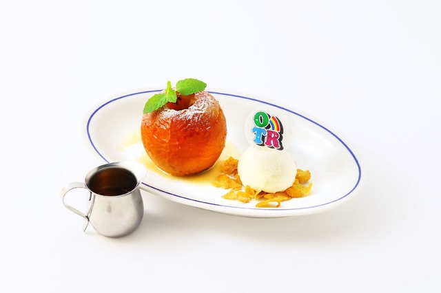 『KING OF PRISM -PRIDE the HERO-』はちみつたっぷり焼きリンゴ￥972(税込)（C)T-ARTS／syn Sophia／エイベックス・ピクチャーズ／タツノコプロ／キングオブプリズムPH製作委員会