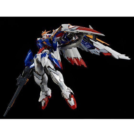 「1/100 ハイレゾリューションモデル ウイングガンダム EW」14,580円（税込）(C)創通・サンライズ