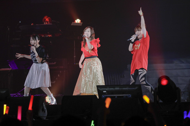 「KING SUPER LIVE 2018」写真：上飯坂一