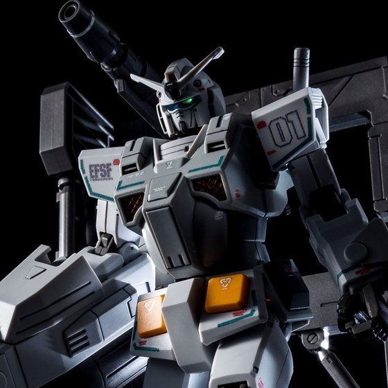 「HG 1/144 ヘビーガンダム（ロールアウトカラー）」2,376円（税込）(C)創通・サンライズ