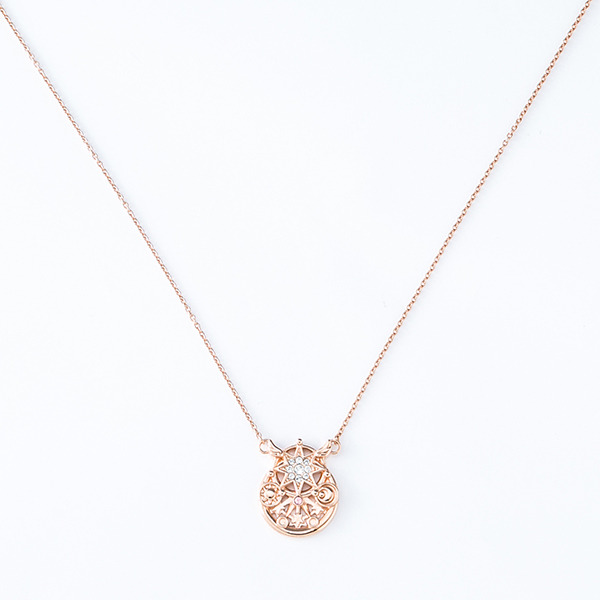 ネックレス 12,800円（税抜）（C)CLAMP・ST/講談社・NEP・NHK