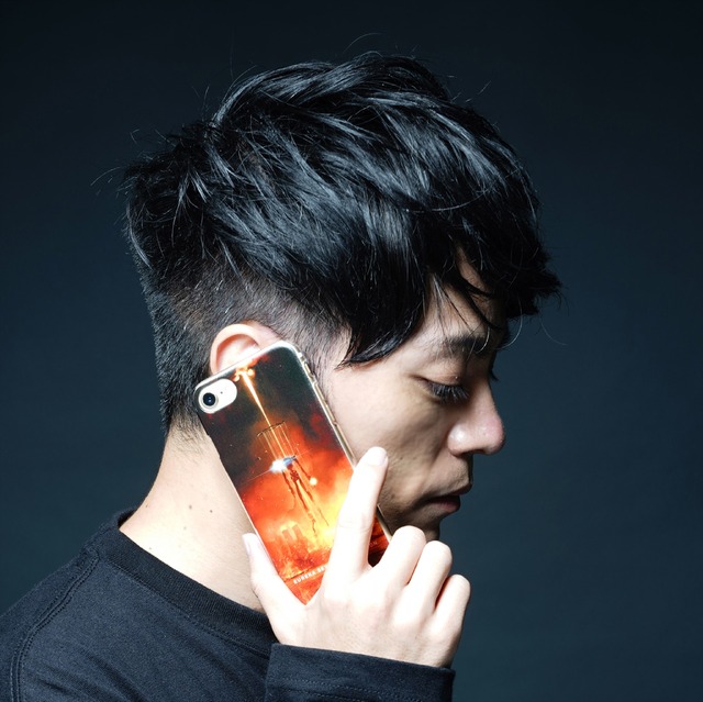 「公開まで待てない！『ANEMONE／交響詩篇エウレカセブン ハイエボリューション』コラボレーションキャンペーン」UNGREEPERコラボレーションiPHONEケース（7&8)￥3,000(C)2018 BONES/Project EUREKA MOVIE