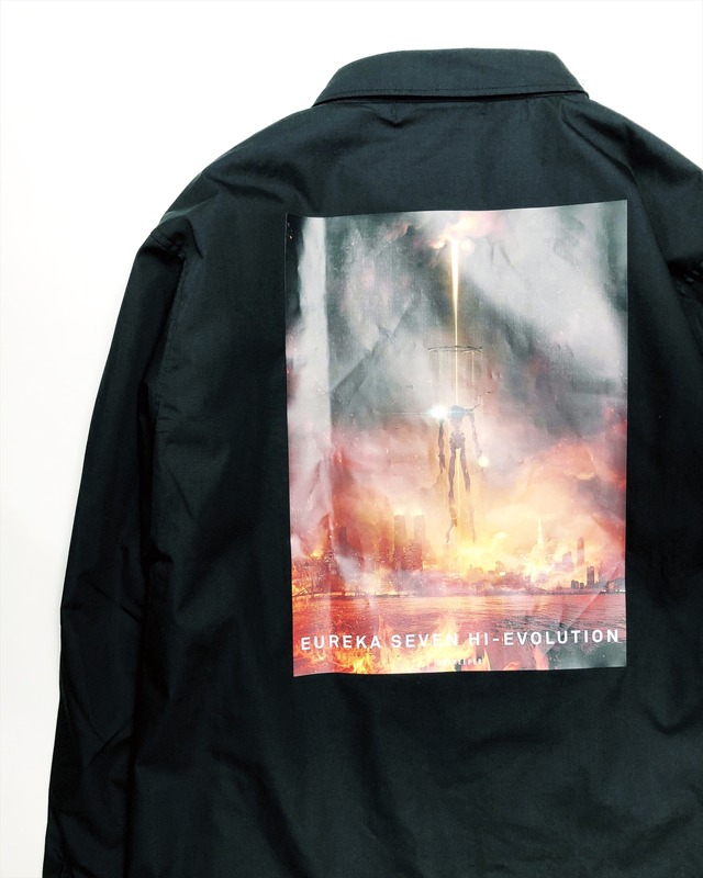 「公開まで待てない！『ANEMONE／交響詩篇エウレカセブン ハイエボリューション』コラボレーションキャンペーン」UNGREEPERコラボレーションコーチジャケット￥18,000(C)2018 BONES/Project EUREKA MOVIE