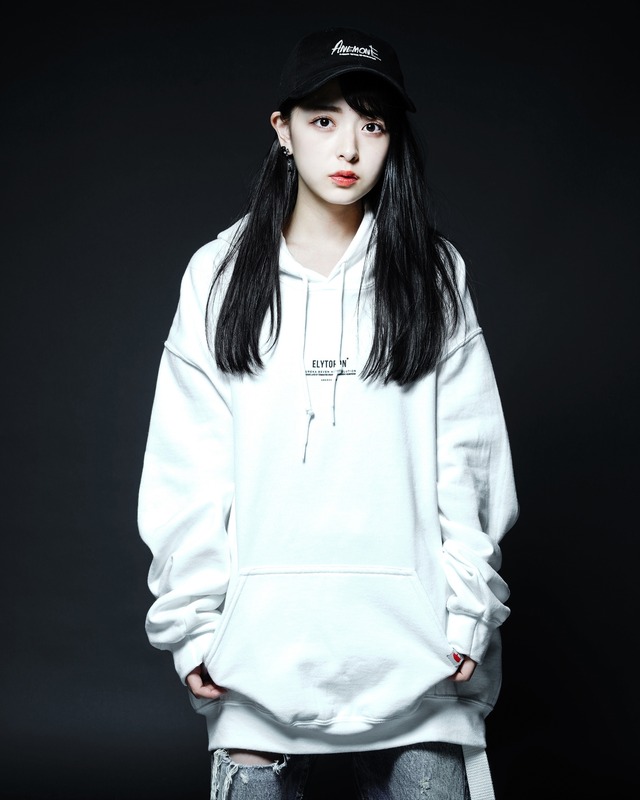 「公開まで待てない！『ANEMONE／交響詩篇エウレカセブン ハイエボリューション』コラボレーションキャンペーン」UNGREEPERコラボレーションパーカー￥9,000(C)2018 BONES/Project EUREKA MOVIE