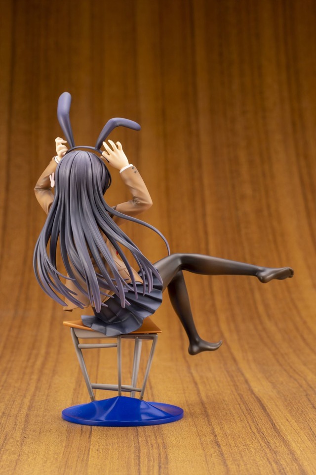 桜島麻衣フィギュア 11,000円 (税抜) (C)2018 鴨志田 一／ＫＡＤＯＫＡＷＡ　アスキー・メディアワークス／青ブタ Project