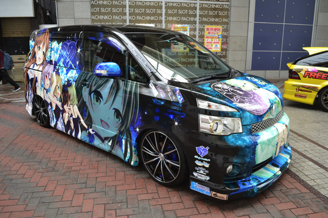 新潟痛車フェス（全開展示の様子）