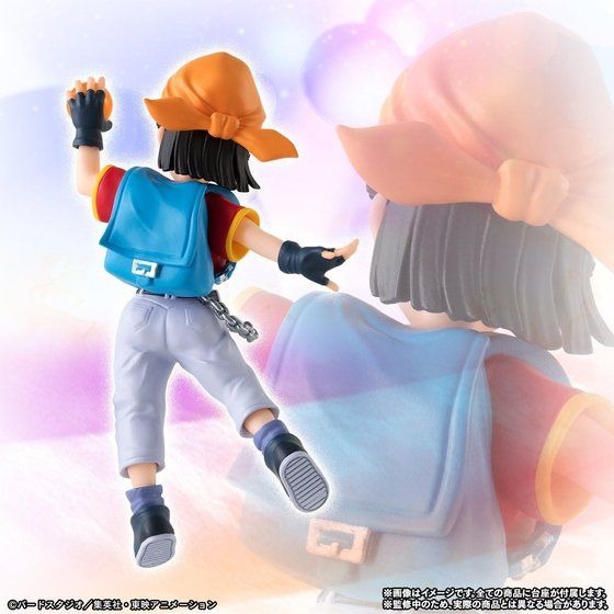 「HG GIRLS パン」1,944円（税込）(C)バードスタジオ/集英社・東映アニメーション