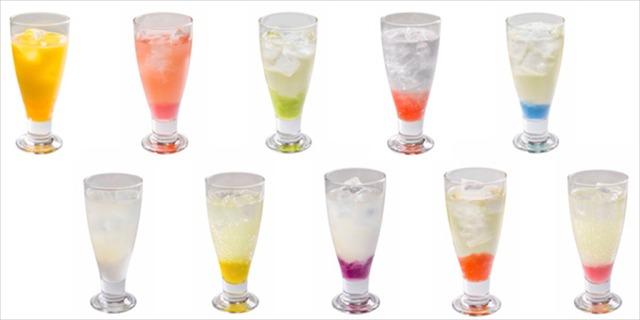 「セガコラボカフェ ラブライブ！サンシャイン!! feat. サクラ大戦」高海千歌・桜内梨子・松浦果南・黒澤ダイヤ・渡辺 曜・津島善子・国木田花丸・小原鞠莉・黒澤ルビィ・花丸ちゃんサクラ大戦コラボドリンク各600円 (税込)(C)2017 プロジェクトラブライブ!サンシャイン!! (C)SEGA