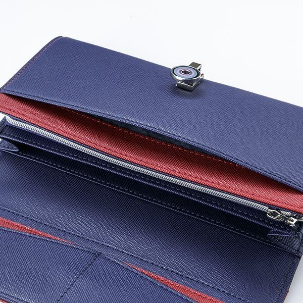 「両儀式モデル」長財布　10,800円(税別)（C）奈須きのこ/講談社・アニプレックス・ノーツ・ufotable （R）KODANSHA