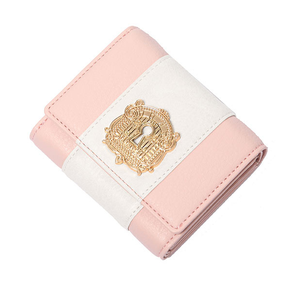 毛利蘭モデル　財布　9800円（税抜）（C)青山剛昌／小学館・読売テレビ・TMS 1996