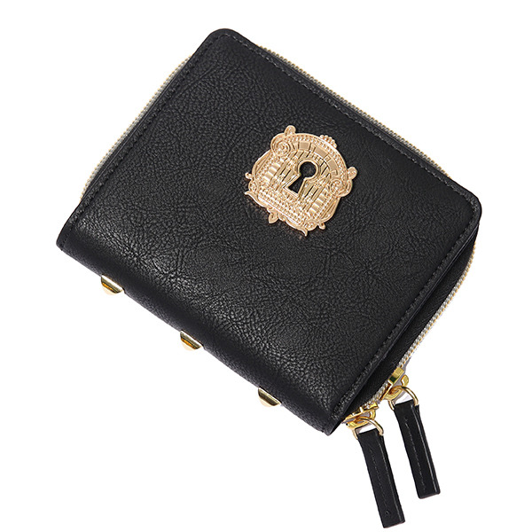 赤井秀一モデル　財布　9800円（税抜）（C)青山剛昌／小学館・読売テレビ・TMS 1996