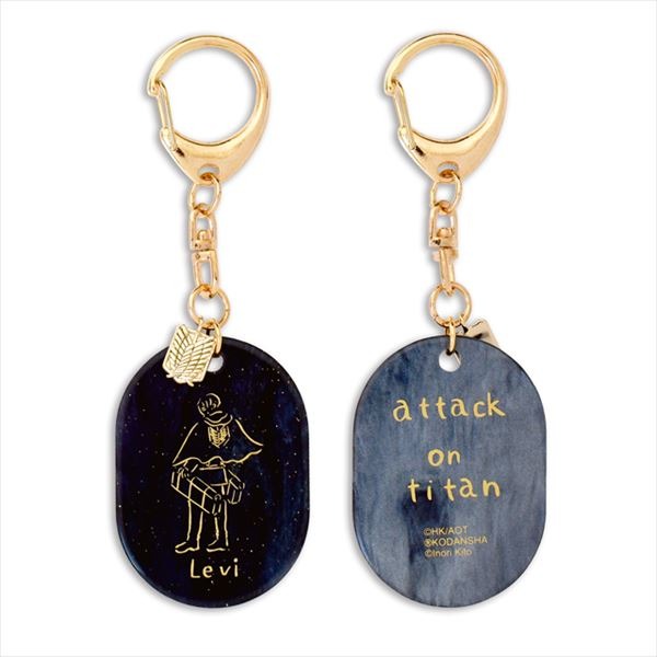 『進撃の巨人』鬼頭祈コラボ キーホルダー（5種）1,200円＋税（C）諫山創・講談社 /「進撃の巨人」製作委員会