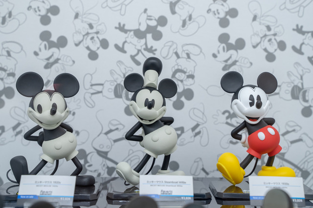 エヴァ、ガンダムほか“大人向け”新作フィギュアが集結！「TAMASHII NATION2018」【写真183枚】