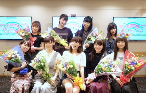 『ラブライブ！サンシャイン!!The School Idol Movie Over the Rainbow』キャスト集合写真（後列左から降幡、高槻、小林、鈴木、前列左から斉藤、諏訪、伊波、逢田、小宮）(C) 2019 プロジェクトラブライブ！サンシャイン!!ムービー