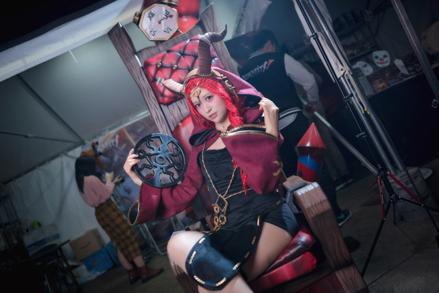 【コスプレ】「池ハロ2018」美女レイヤーまとめ！「FGO」「SAO」人気キャラが目白押し【写真162枚】