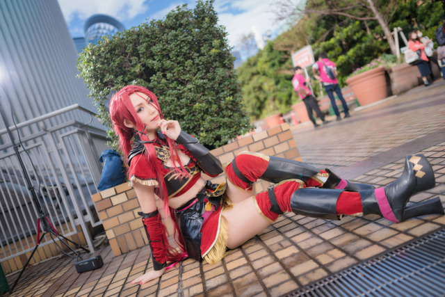 【コスプレ】「池ハロ2018」美女レイヤーまとめ！「FGO」「SAO」人気キャラが目白押し【写真162枚】