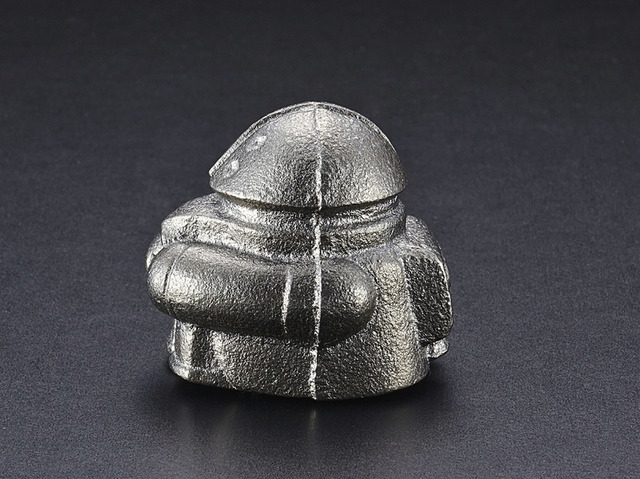 「南部鉄器 鉄魂アッガイ」2,160円(税込)(送料・手数料別途)(C)創通・サンライズ