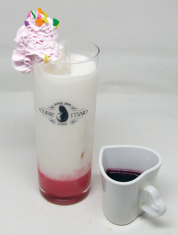 お兄ちゃん大好き！ドリンク 500円＋税 (C)2018 恵比須清司・ぎん太郎／KADOKAWA／いもいも製作委員会