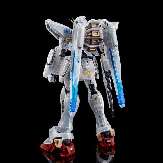 「MG 1/100 ガンダムF91 Ver. 2.0（残像イメージカラー）」4,320円（税込）(C)創通・サンライズ